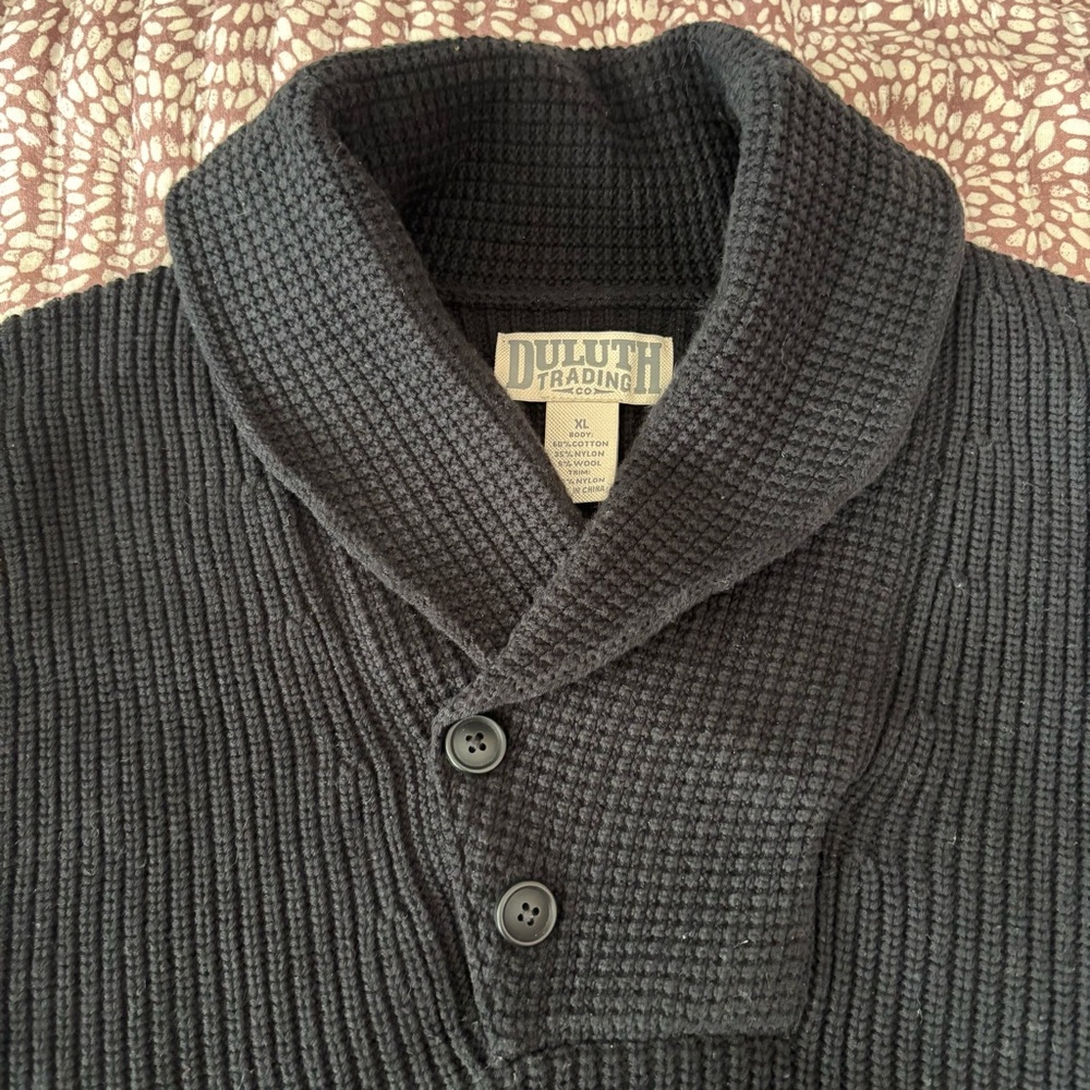 Duluth Trading Co Men's Black Sweater